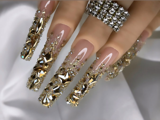 Luxurious Gold Bling Press on Nails