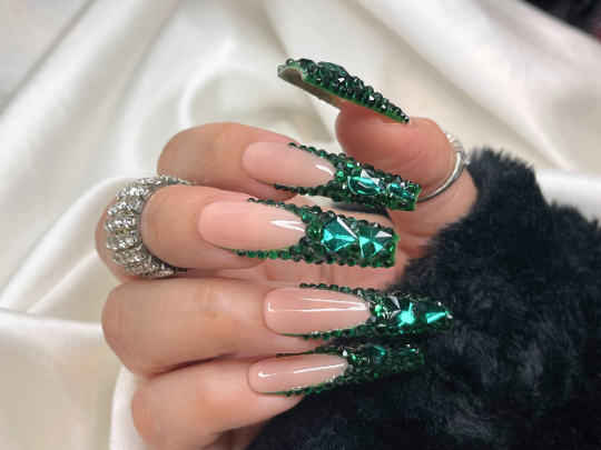 Emerald Green Bling Press on Nails