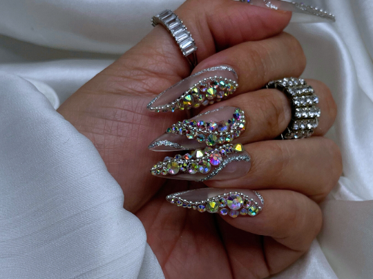 Diamond Swirl Bling Press on Nails