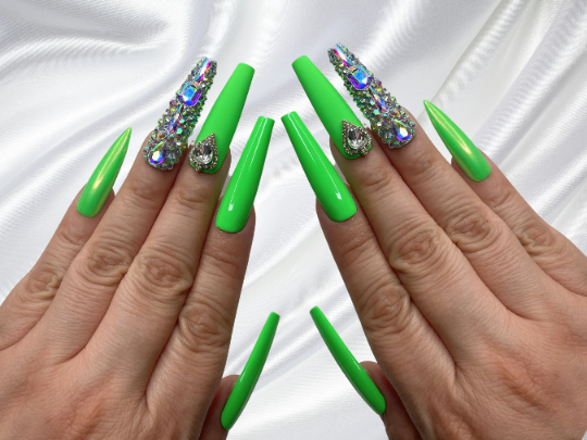 Neon Green Bling Press on Nails